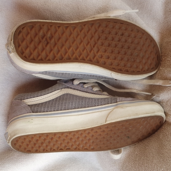 vans - Picture 3 of 4